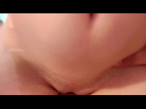 ❤️ میری بہن کے کمرے میں سو رہی تھی اور اسی طرح میں جاگ گئی۔ مقعد ویڈیو پر ur.mysexpics.ru ❌❤